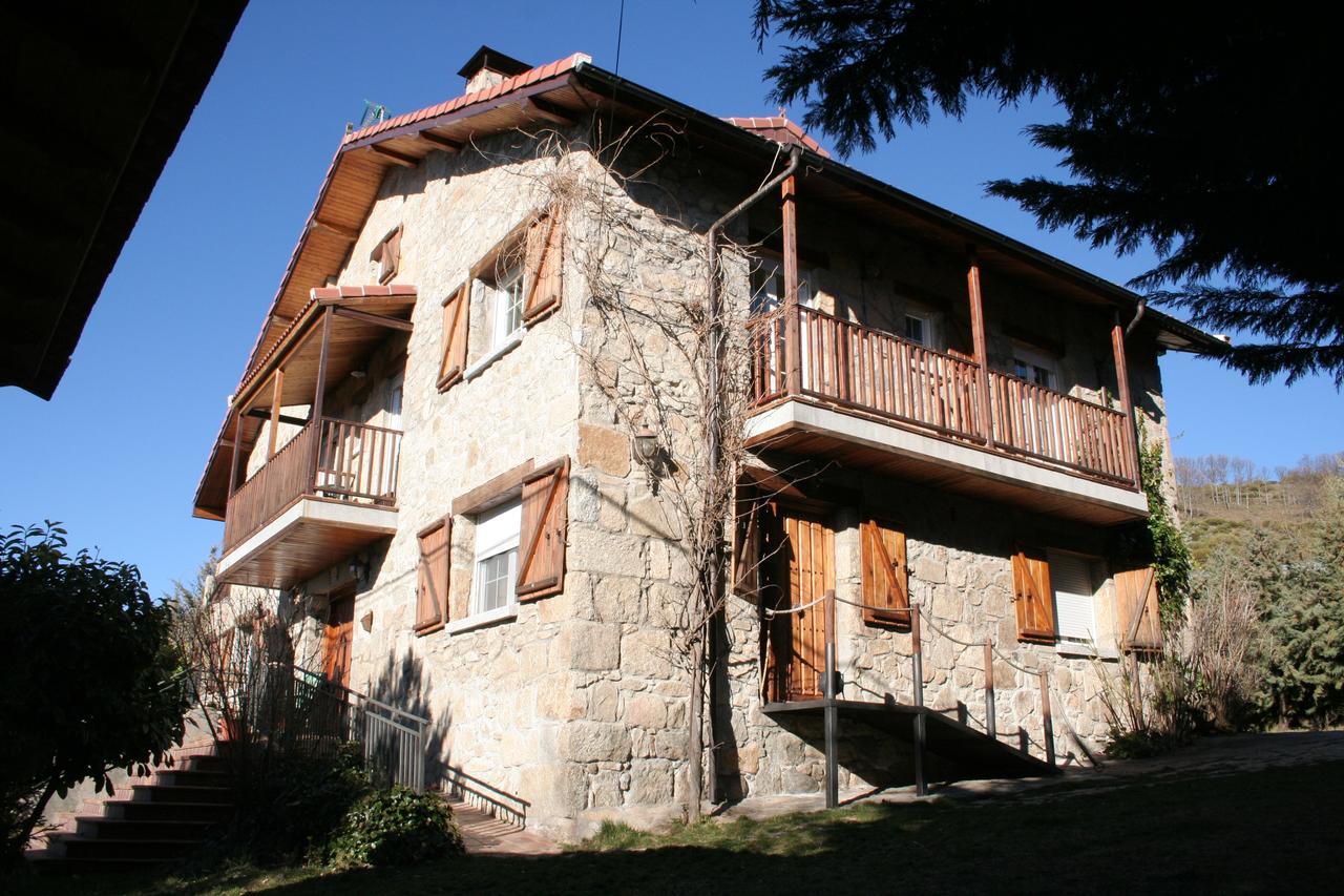 Гостьовий будинок La Casona De Collado Hoyos del Collado Екстер'єр фото