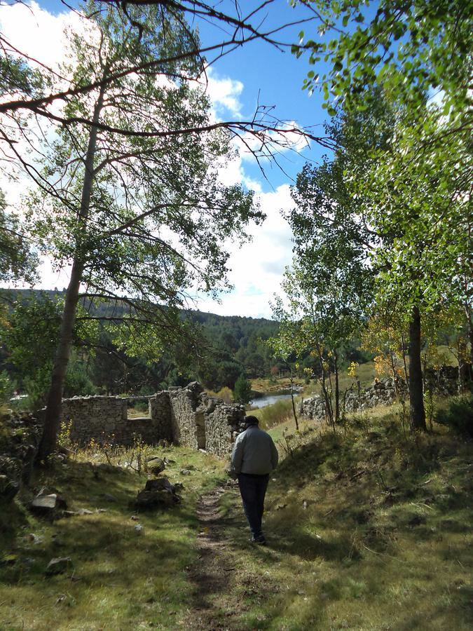 Гостьовий будинок La Casona De Collado Hoyos del Collado Екстер'єр фото